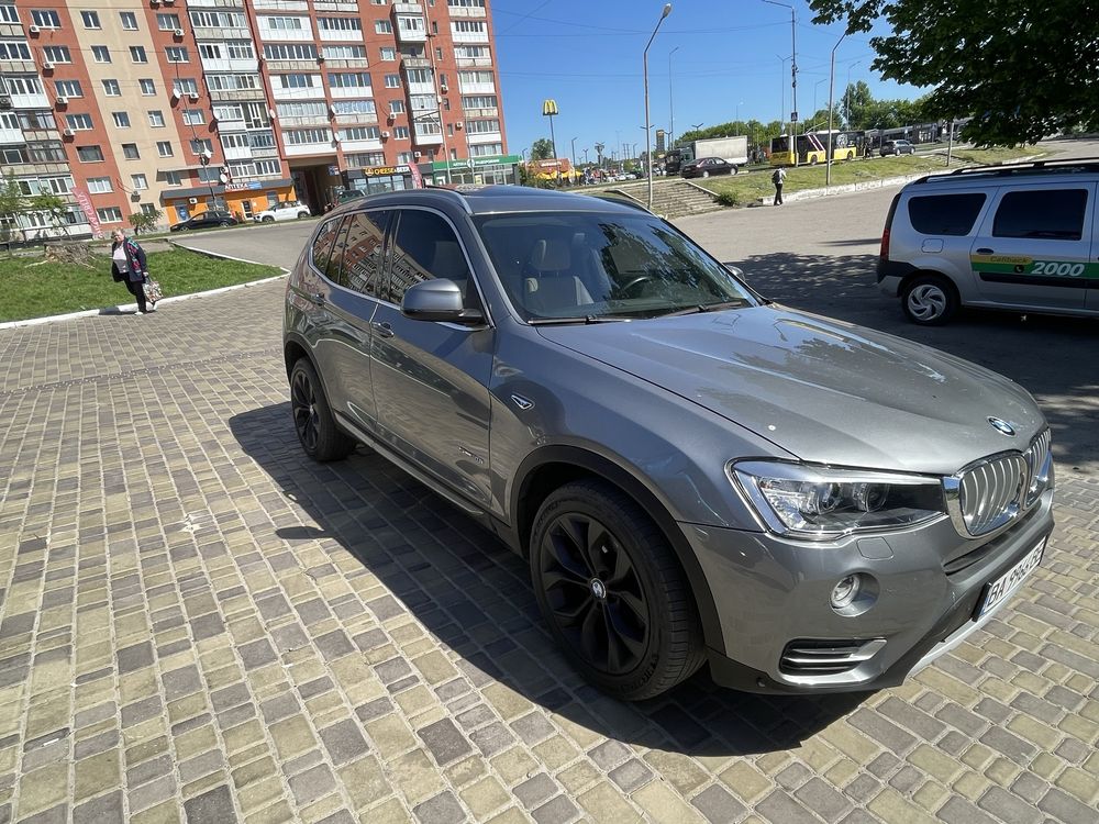 BMW X3  комплетация X-line