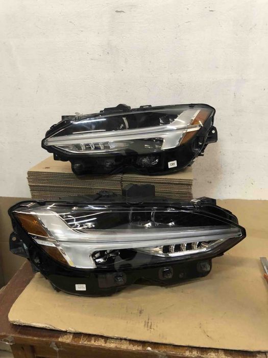 Фара Стоп  VOLVO S90 V90 XC60 V60 V40 XC40 XC90 розборка