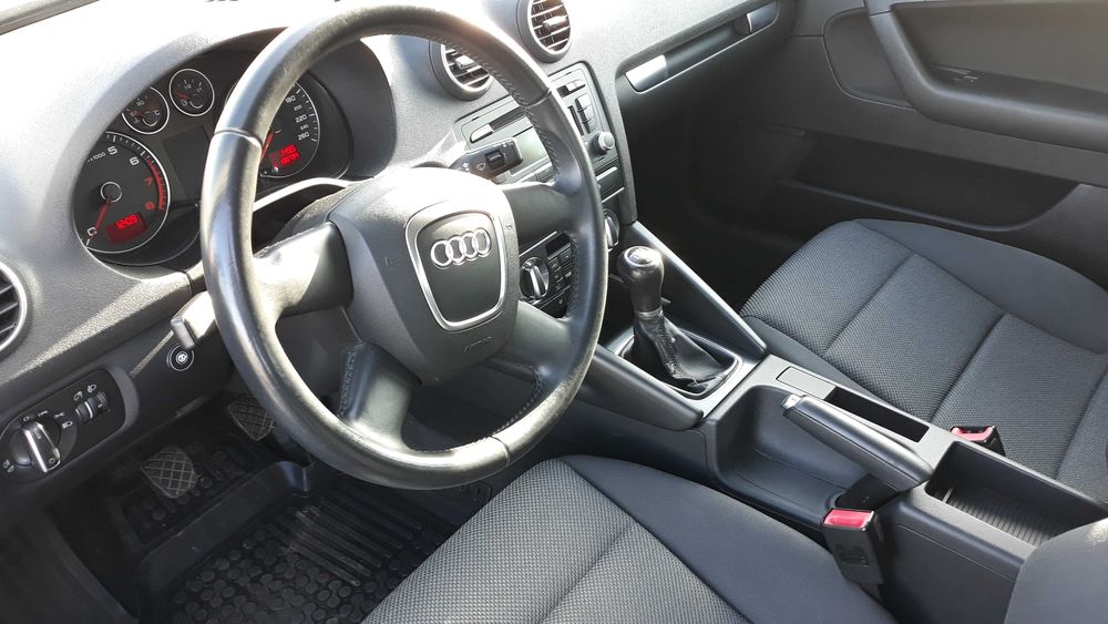 Audi A3 8P Sportback 1.6 mpi 2009 benzyna+gaz lpg