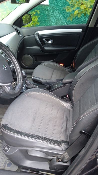 Рено лагуна3 2008 р.в.