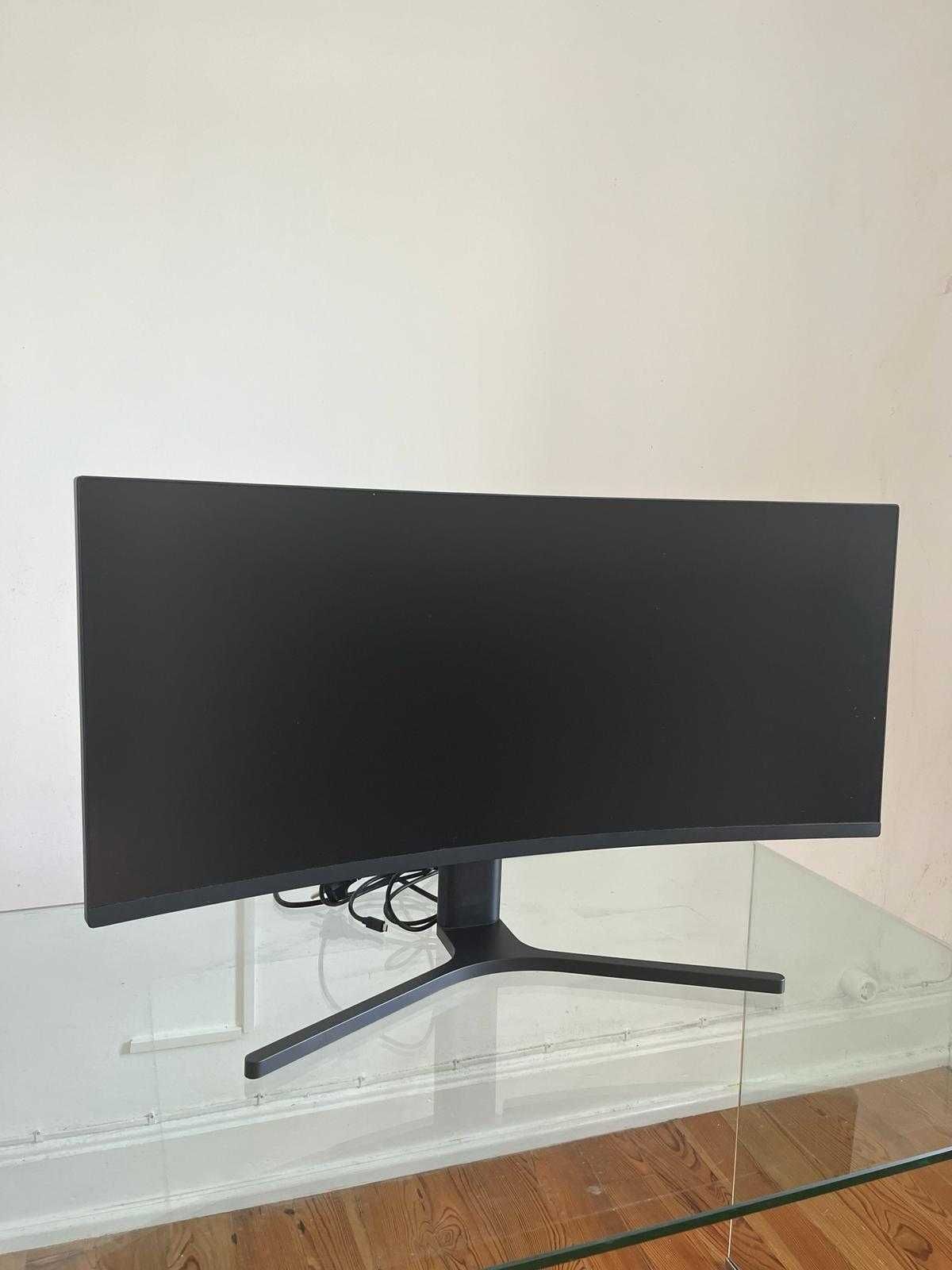 Monitor Curvo Xiaomi Mi Gaming VA 34" UWQHD 21:9 144Hz FreeSync