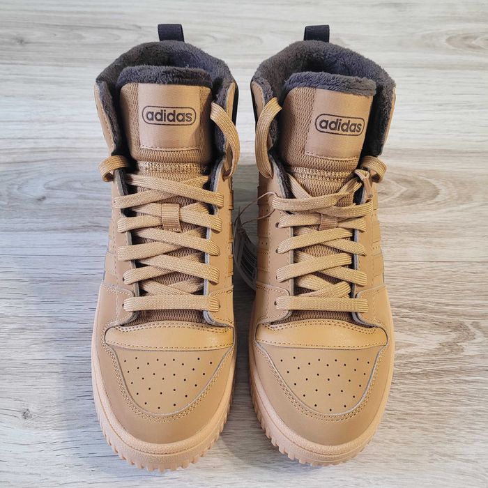 Adidas EUR 40 US 7 UK 6.5 утеплені кросівки Break Start Mid Winterized