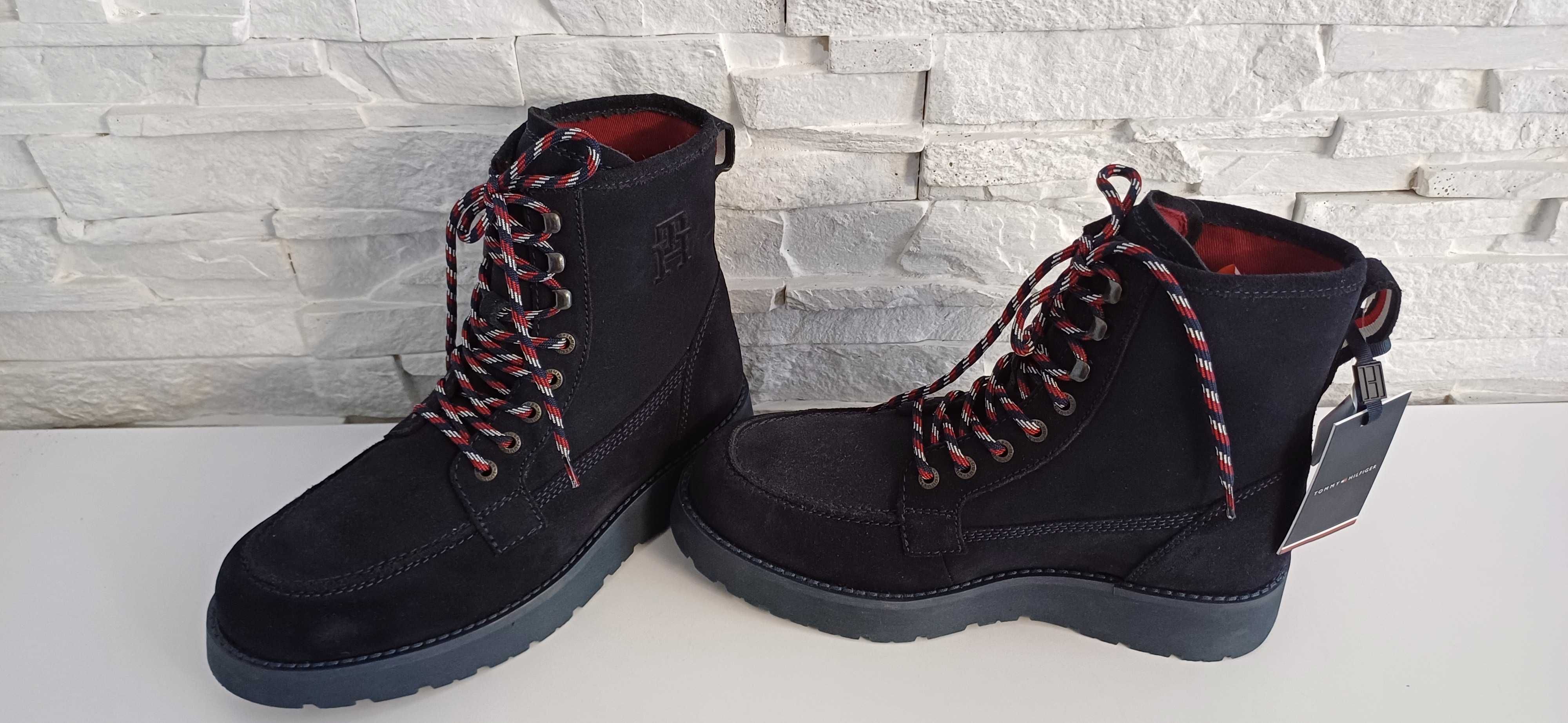 Trzewiki TOMMY HILFIGER roz.41 wkł.26 cm. ( nowe)
