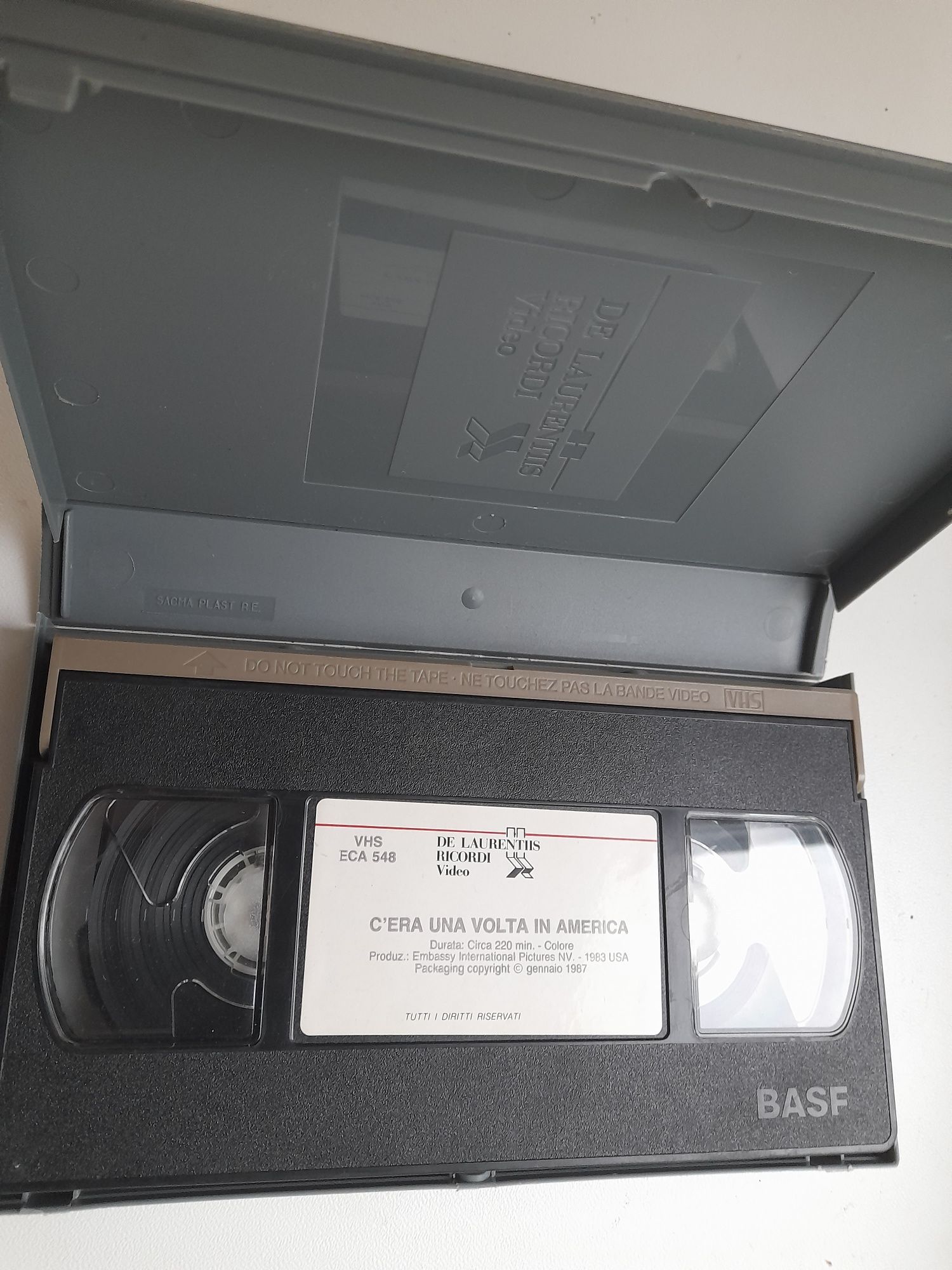VHS Однажды в  Америке(Итальянский  язык)