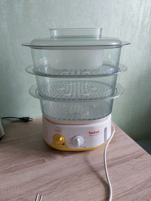 пароварка tefal simply invents s07
все працює, від накипу почищена, є