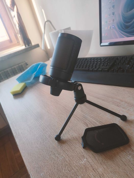 Mikrofon FIFINE AmpliGame A6V USB RGB z oryginalnym przewodem