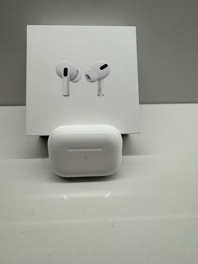 Airpods Pro 1st gen оригінал