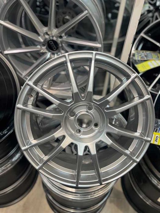 jantes 17 4x100 oz ultrallegera originais