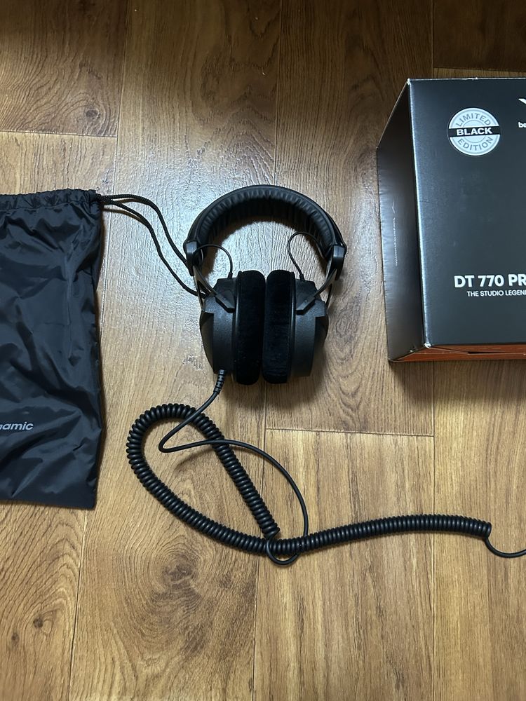 СРОЧНО ! Студийные наушники Beyerdynamic dt 770 pro limited edition
