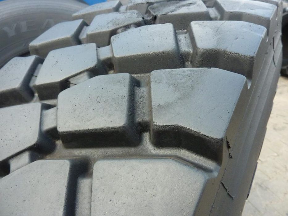 Opona używana ciężarowa 13R22.5 BARUM B573; 700zł C2074