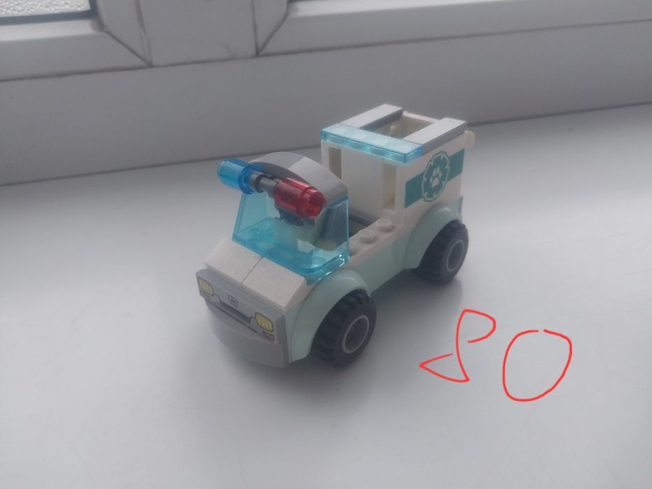 Лего оригинал б/у наборы машынки и фигурки