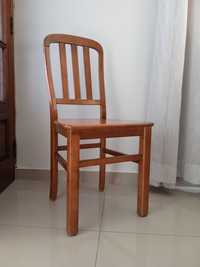 4 Cadeiras madeira maciça
