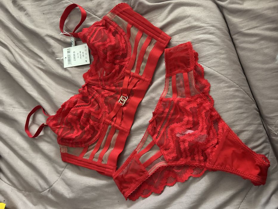 Комплект білизни