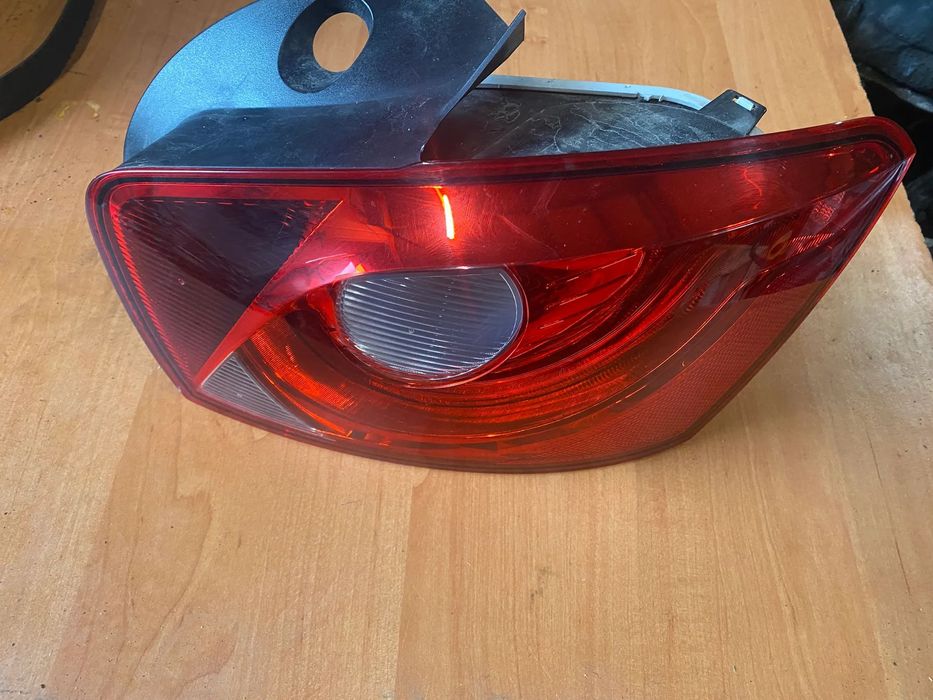 LAMPA TYŁ TYLNA PRAWA SEAT IBIZA IV 6J4945096K 6J4945258D