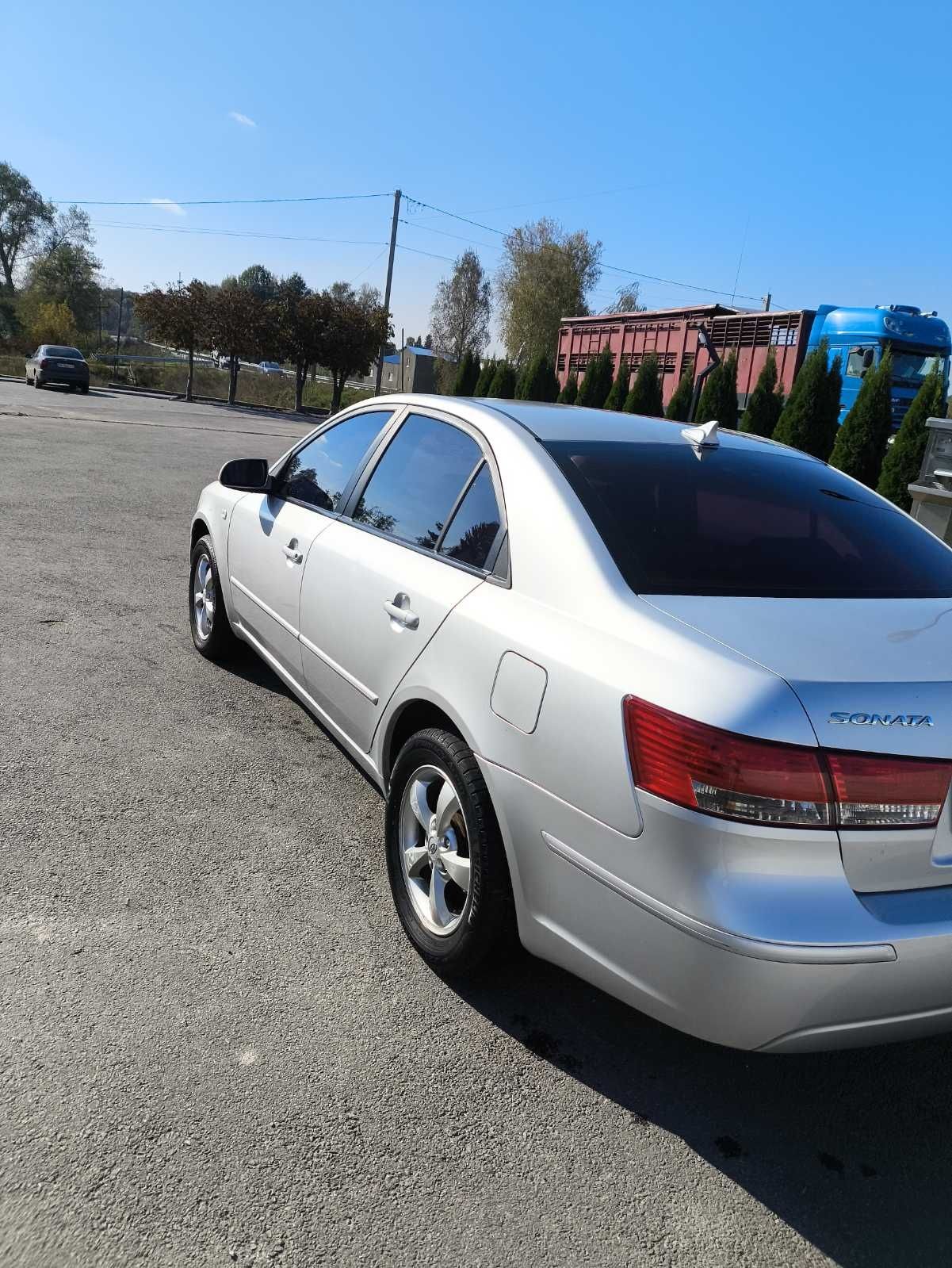 Hyundai sonata 2 л газ автомат
