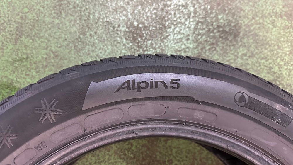 Para 205 55 R16 91T Michelin Alpin 5 bieżnik 2x4,8mm