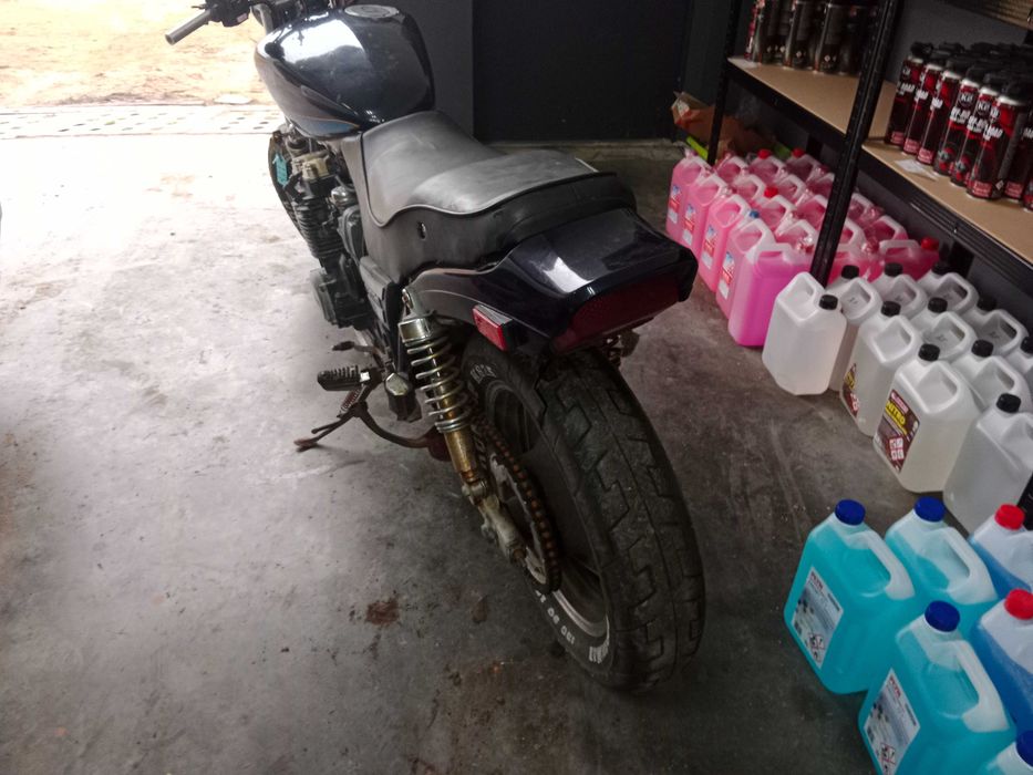 Yamaha yx600 yx 600 silnik lagi gaźniki koło bak felga tarcza części