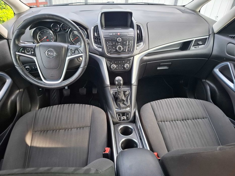 Opel Zafira 1.4 Benzyna 140KM_Serwis ASO_Bezwypadek_Zadbany