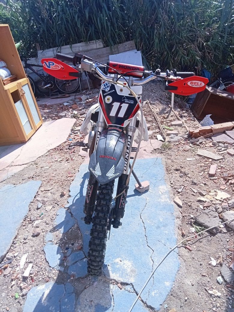 Vendo mota Pit bike 125