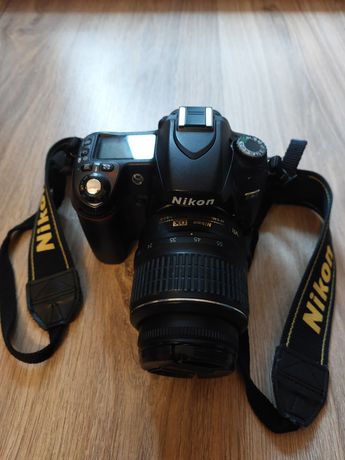 Aparat lustrzanka cyfrowa Nikon D80 + obiektyw Nikon DX 18-55mm