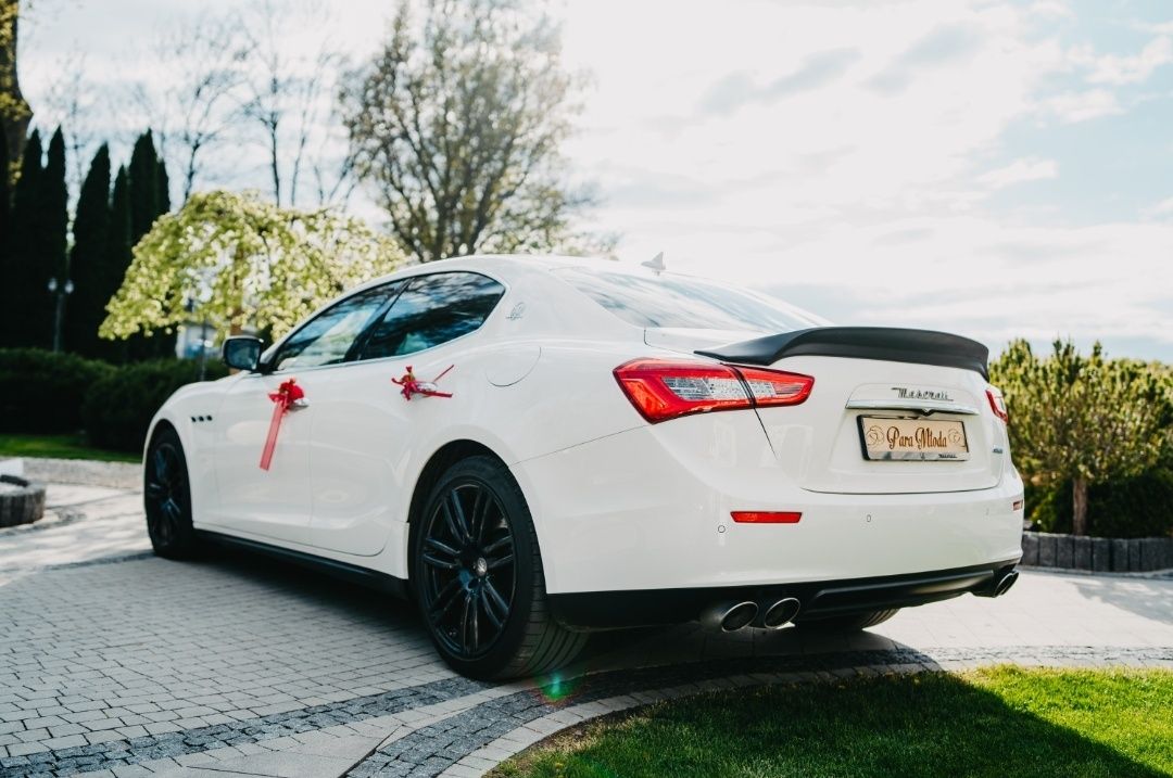 Maserati Ghibli auto z kierowcą do ślubu/na wesele!