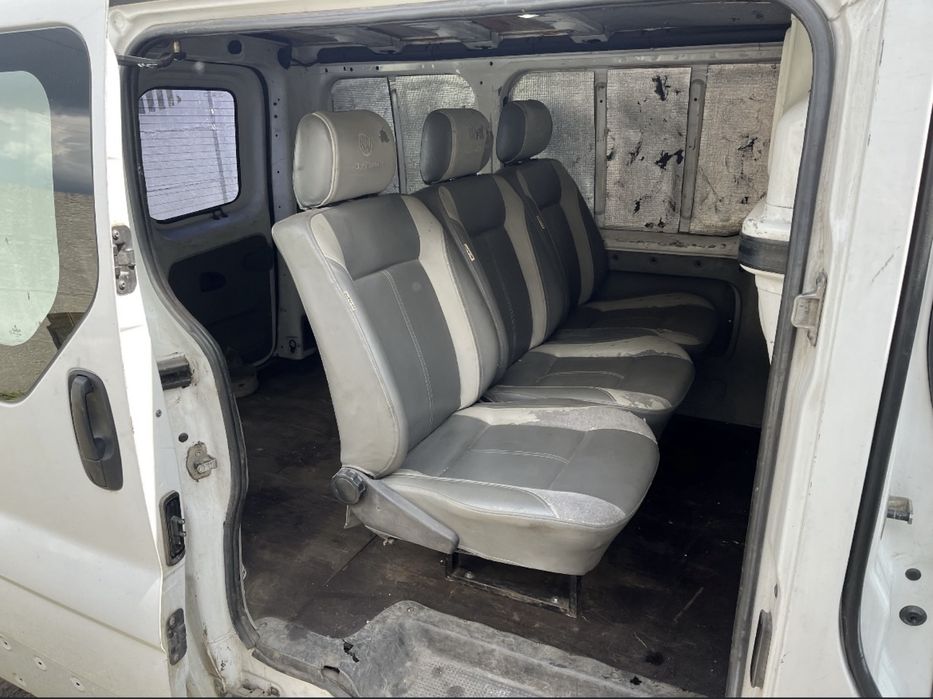 Продам микроавтобус Renault Trafic