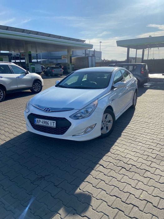 Продам Hyundai sonata гібрид