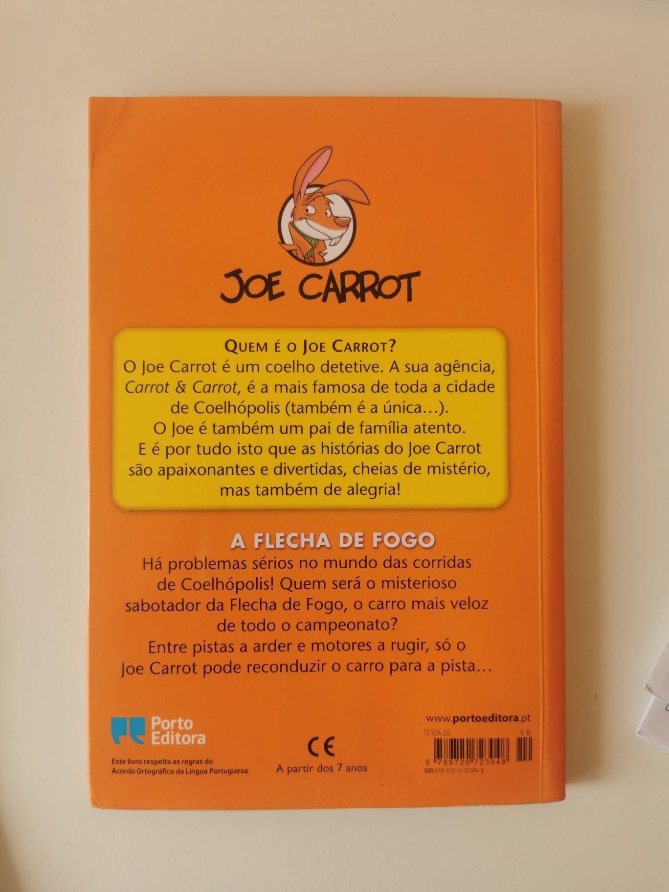 Livro "A flecha de fogo" Joe Carrot