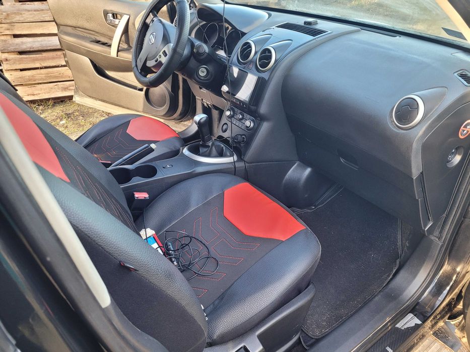 Nissan Qashqai 1,6  2007