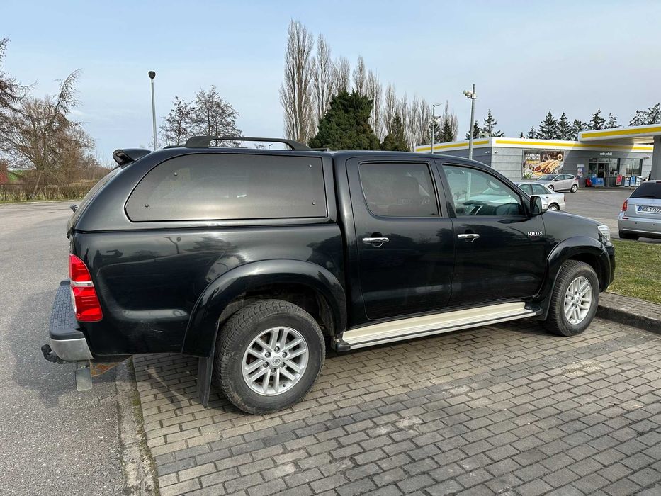 Zabudowa Toyota Hilux Hardtop 2005+