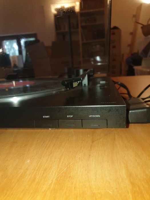 Giradiscos Sony PS-LX310BT com Bluetooth – Excelente estado 

Preço:
