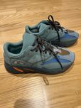 Yeezy boost 700 buty adidas
