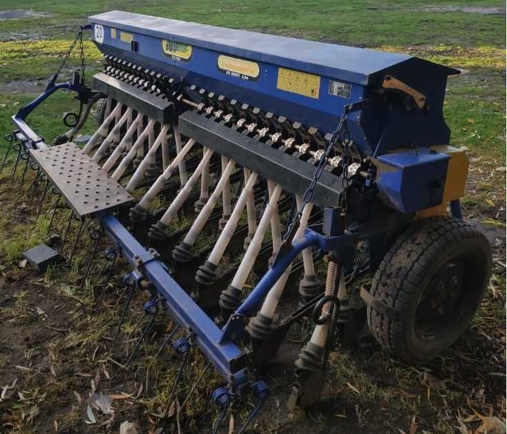 Agregat uprawowy typ U 662/3C, 6 m + siewnik Monosem 6m Gratis