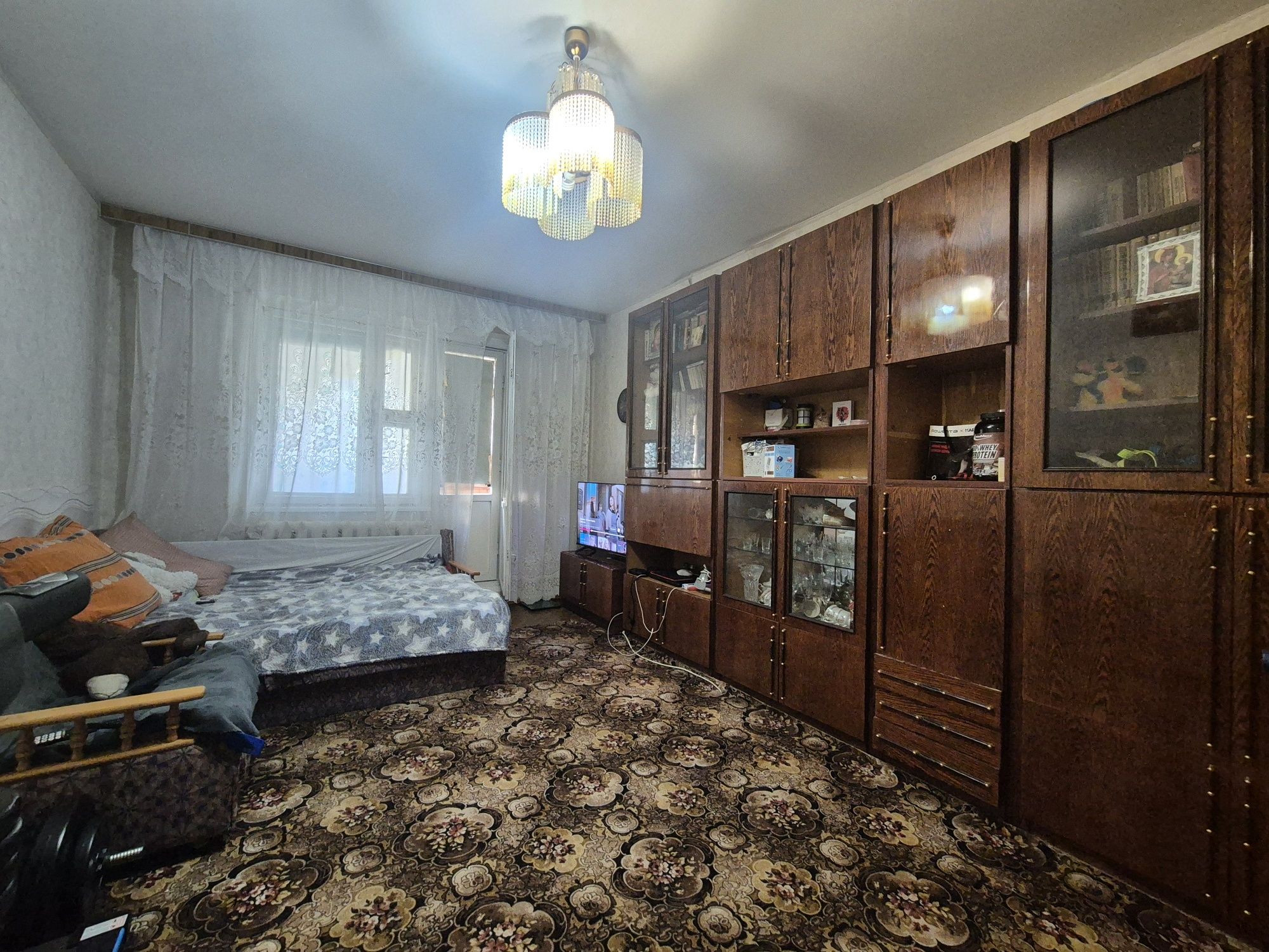 Продаж 2 к квартири площею 52 м² С.Петлюри 15а