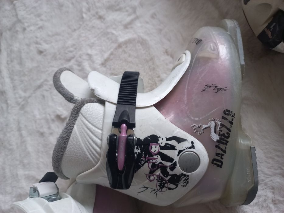 Buty narciarskie dziecięce  dla 3-4 latka Dalbello wkładka 19cm