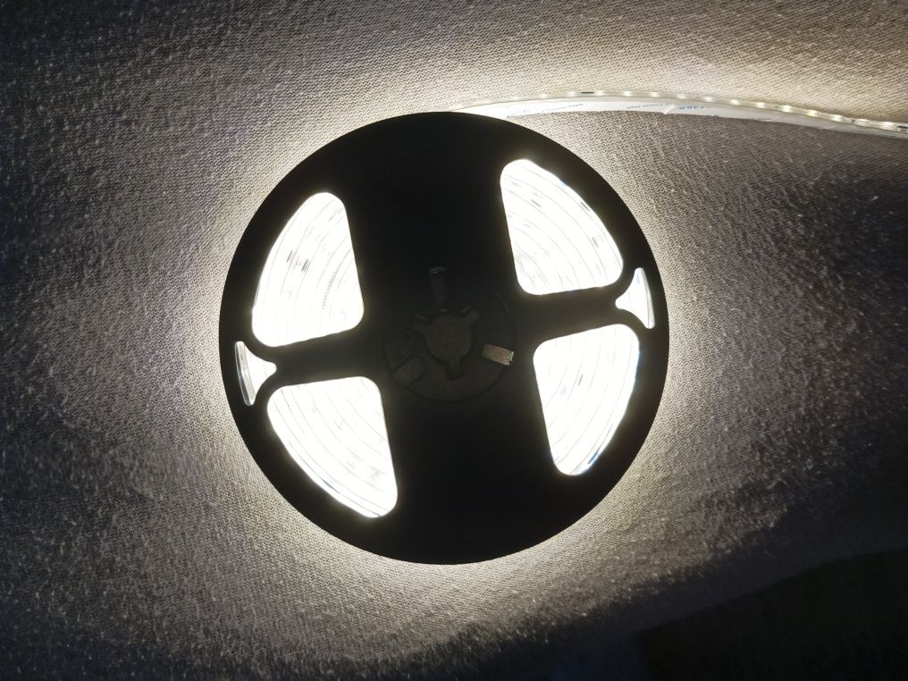 Wąż świetlny LED  220v