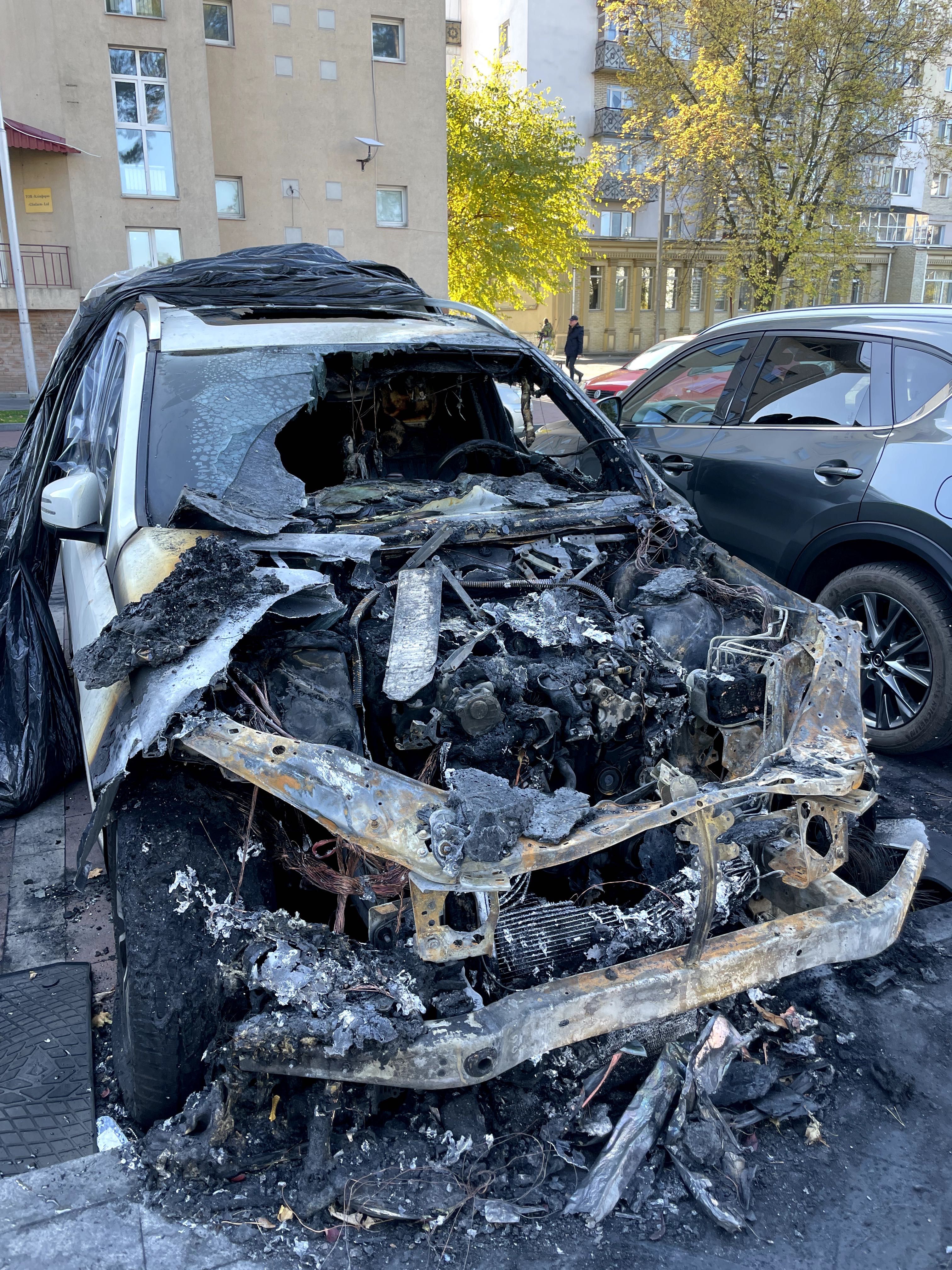 Mercedes GL 350 X 166 після пожежі