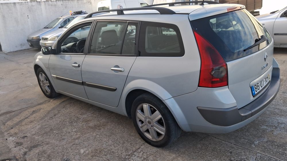 Megane  1.5 a gasoleo ano 2004