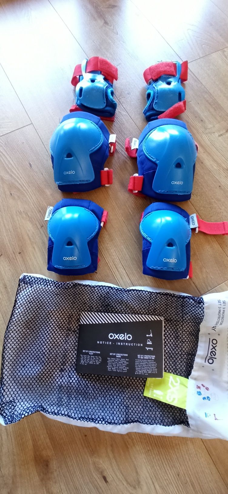 Zestaw: rolki Oxelo nr30-32 2x kask zestaw ochraniaczy Oxelo Decathlon
