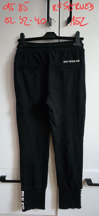 152 Reserved spodnie dtesowe