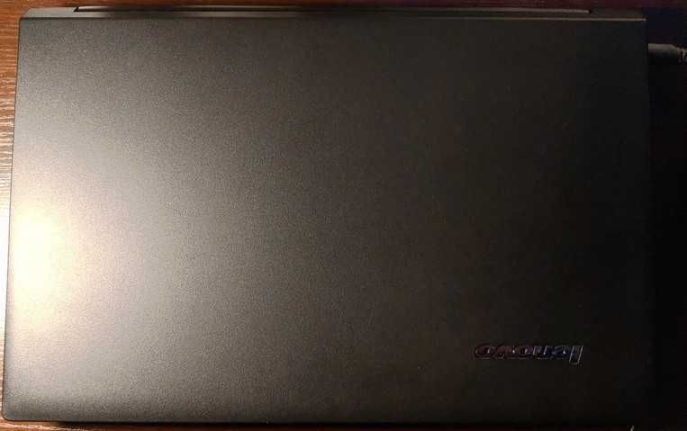 Laptop Lenovo B590 model 20206