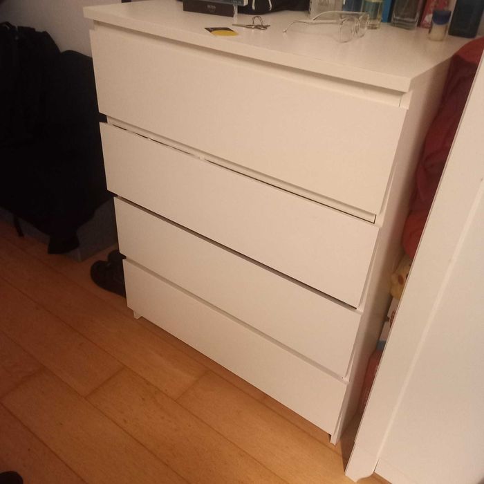Roupeiro para criança + cómoda