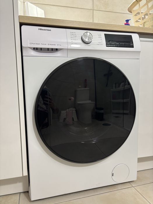 Maquina de Lavar e Secar Roupa Hisense