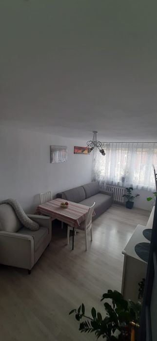 Wynajmę mieszkanie  3 pokojowe z garderobą