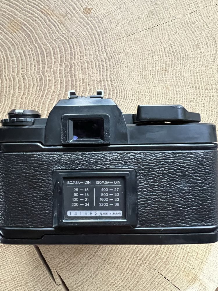 Chinon CE-5 + Chinon 1:1.7 50mm multi-coated (Pentax K байонет)