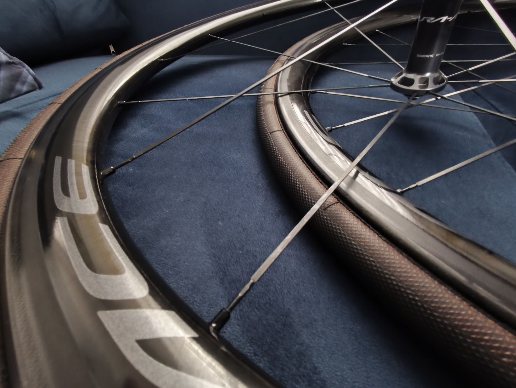 Koła szosowe carbon Shimano dura ace c38 szytka 1350 gram kompletne