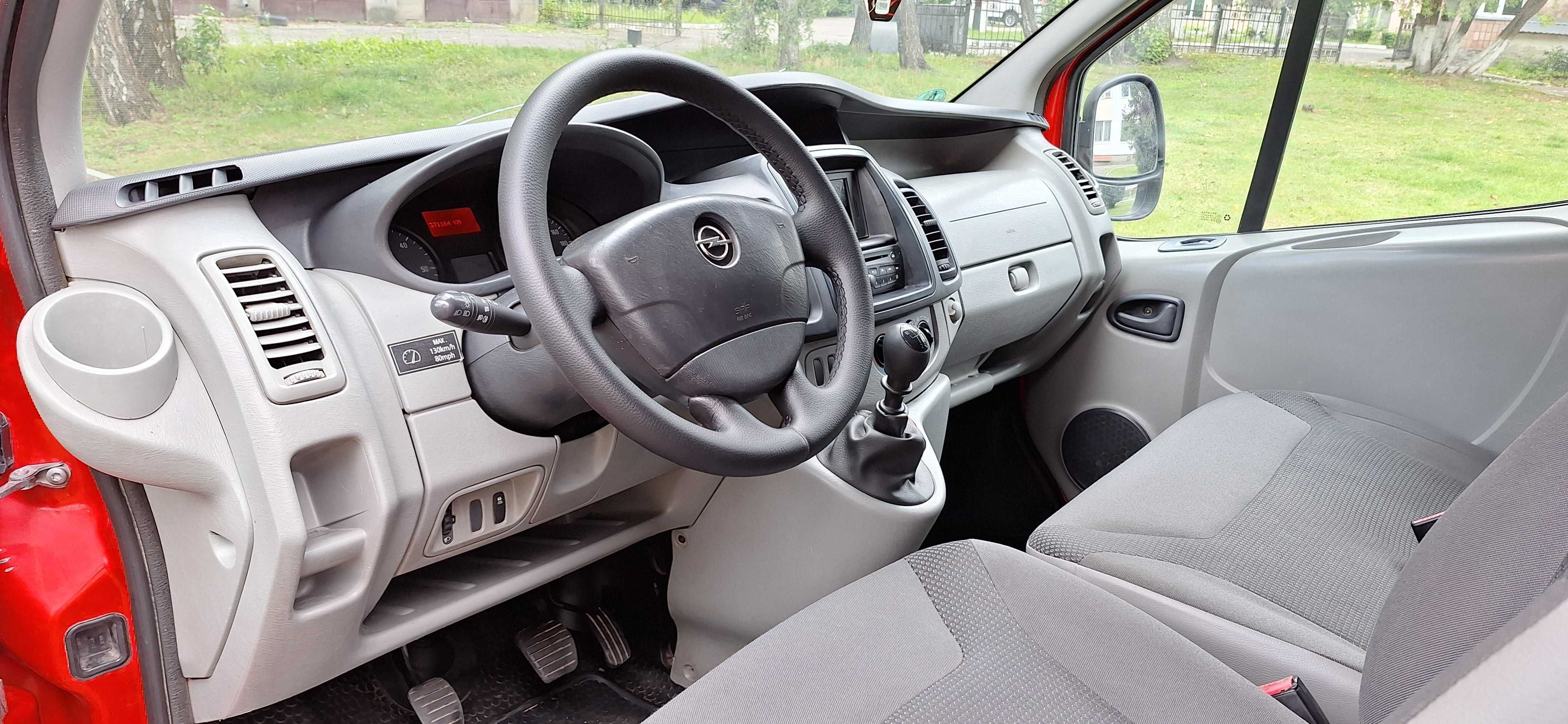 Opel Vivaro 2014 Long