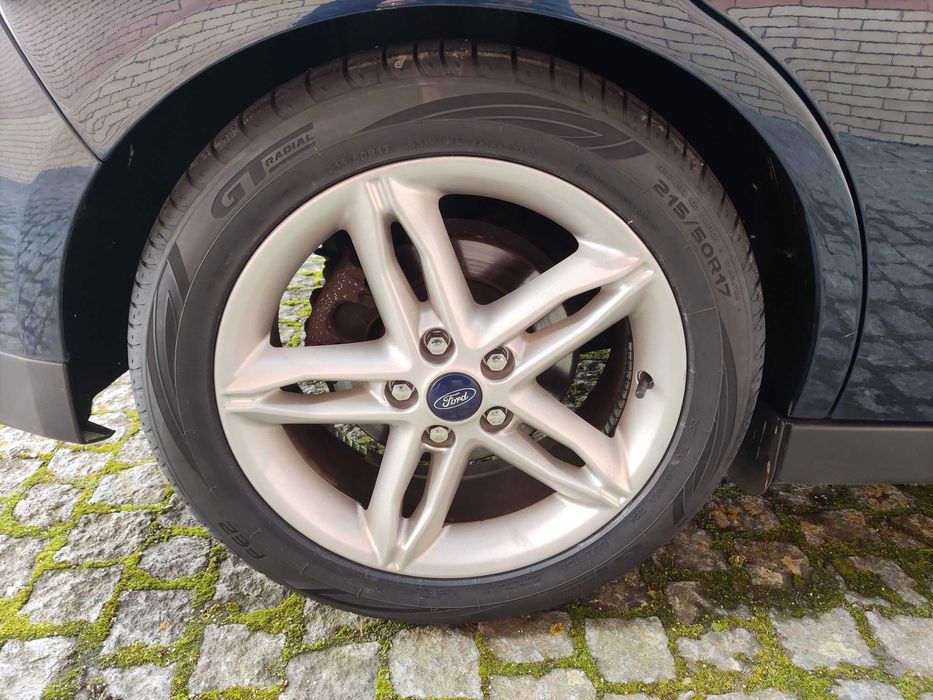 Ford C-Max Ecoboost Titanium 125 CV