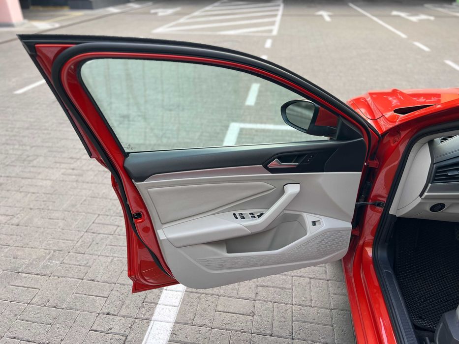 Volkswagen Jetta 2019