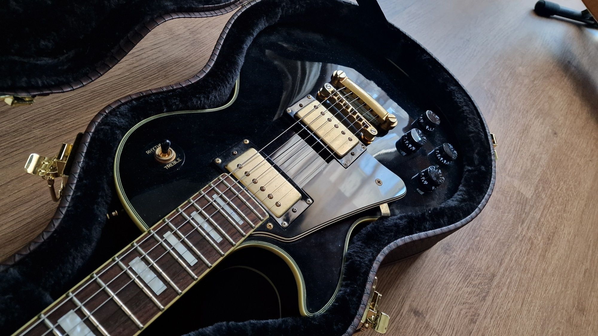 Epiphone Les Paul Custom Ebony canhoto/esquerdino